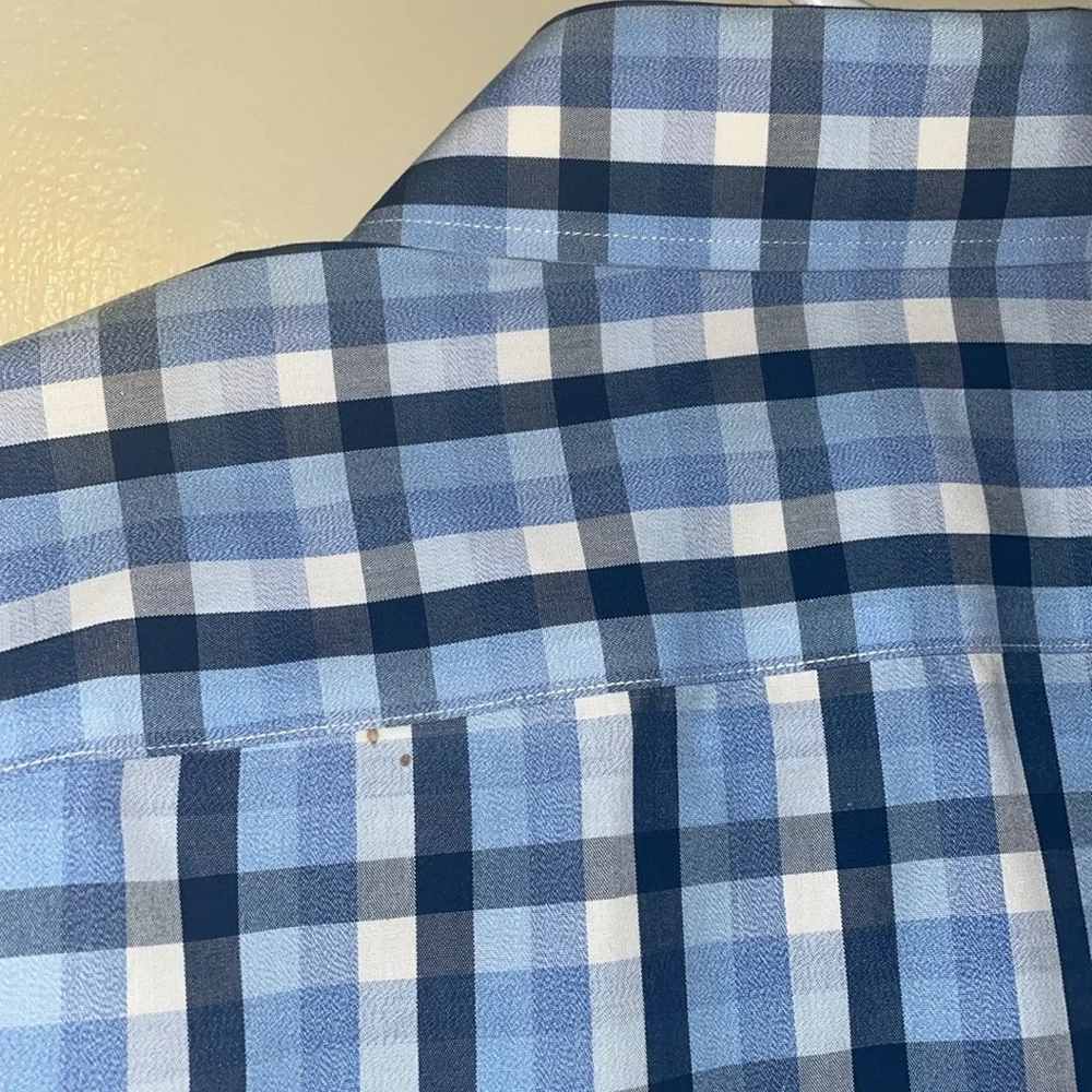 Banana Republic Men’s Plaid Cotton Woven Button Up Long Sleeve Shirt